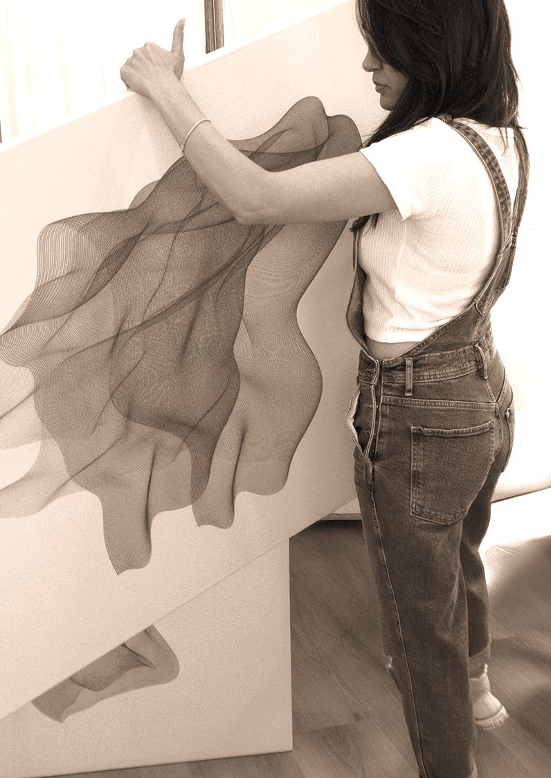 Hasti Alhouei in her studio
